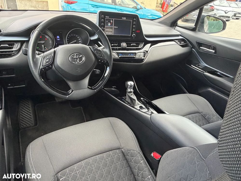 Toyota C-HR Business-Edition - 7