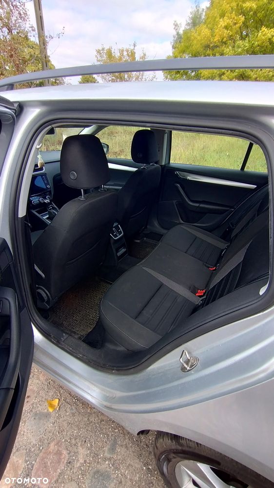 Skoda Octavia ver-1-6-tdi-ambition - 10