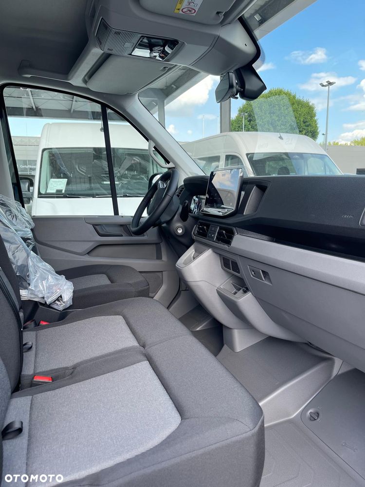 Volkswagen Crafter - 32
