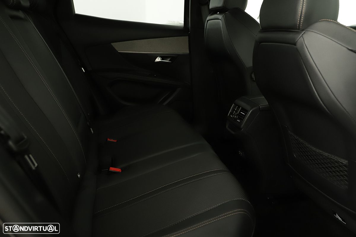 Peugeot 3008 1.2 PureTech GT EAT8 - 23