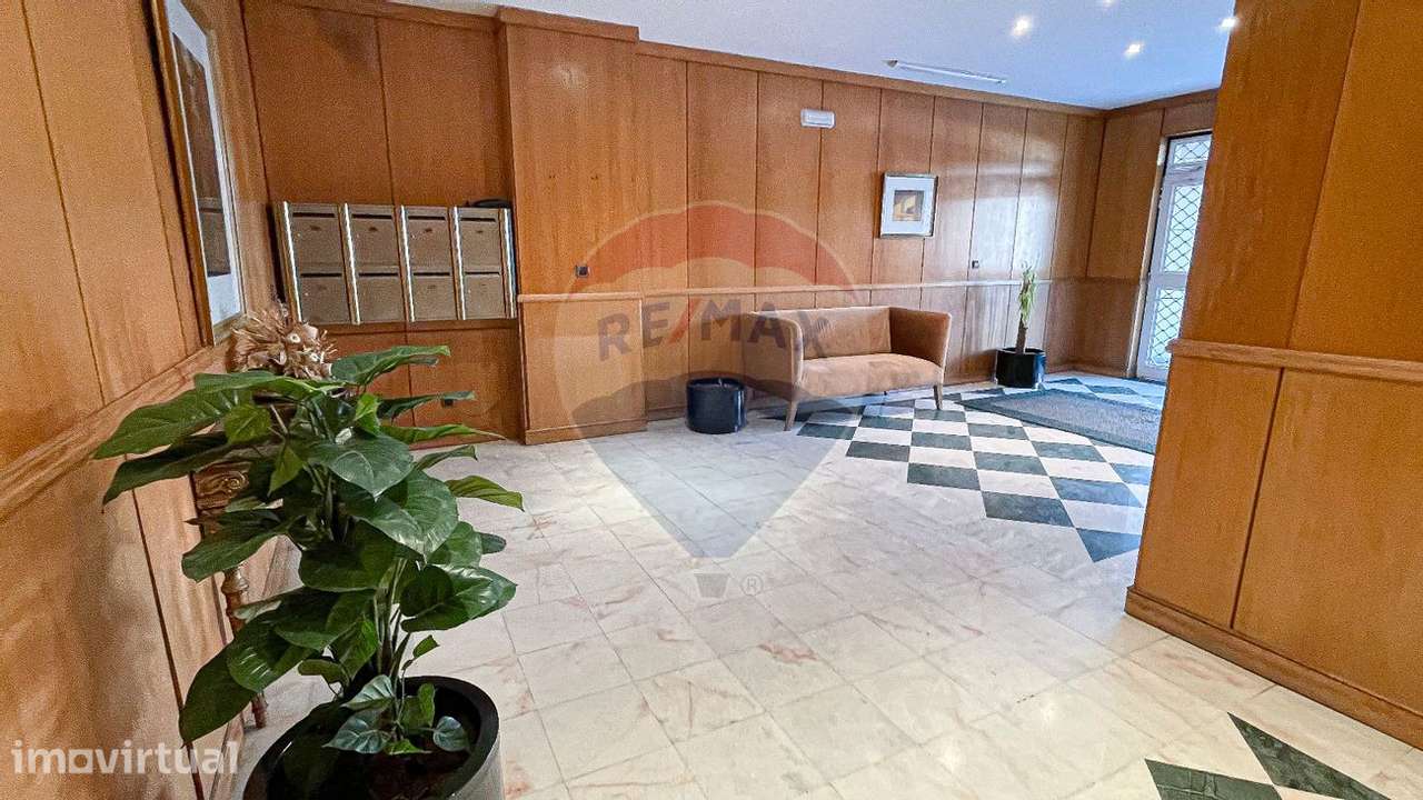 Apartamento T6 para venda - Grande imagem: 3/27