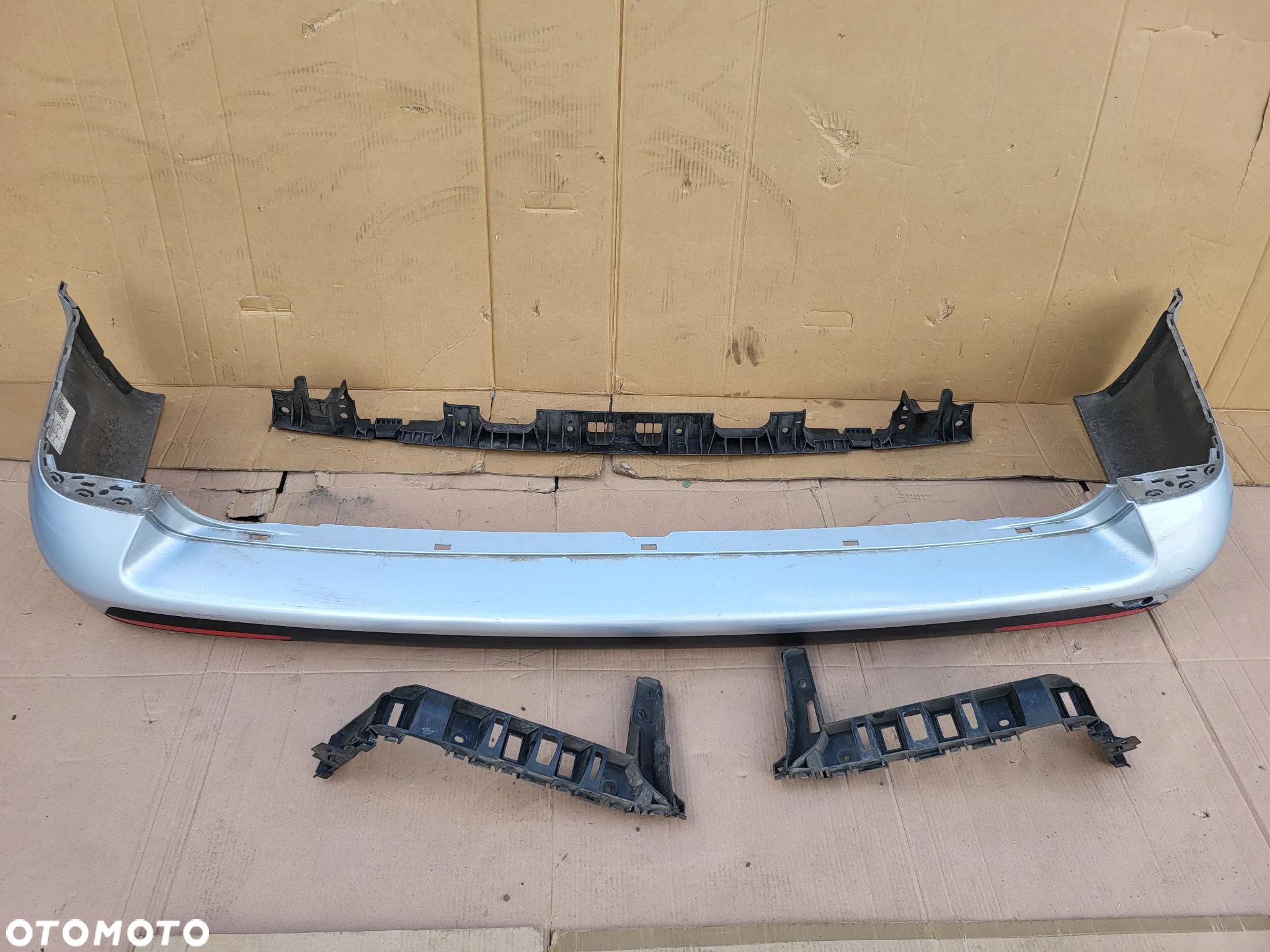 ZDERZAK TYLNY TYL VW T5 LIFT 7E5 - 2