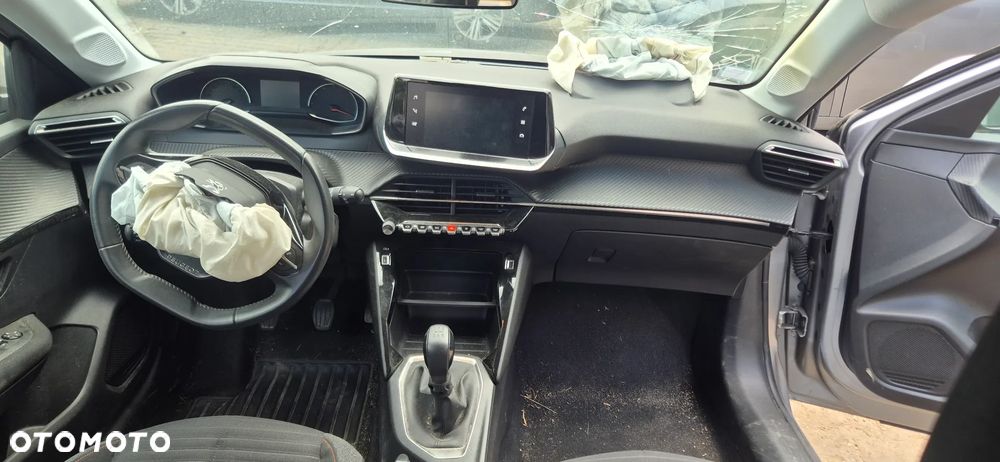 Peugeot 208 1.2 PureTech Like S&S - 18