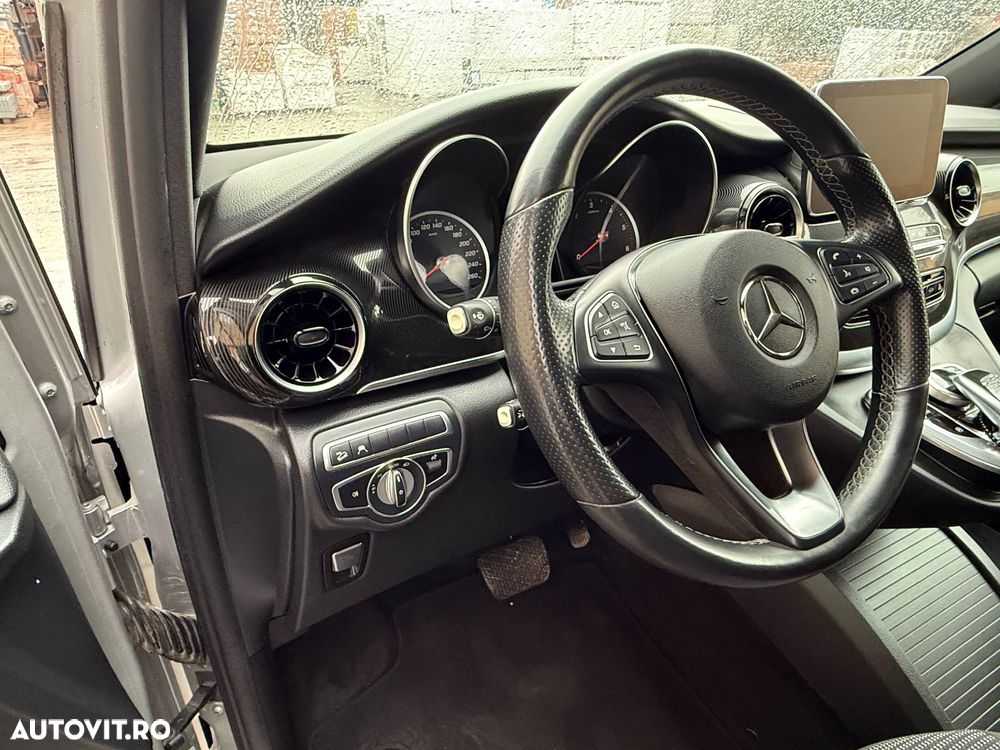 Mercedes-Benz V 220 d kompakt 9G-TRONIC - 22