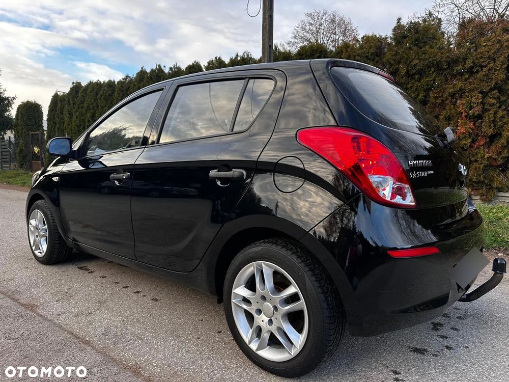 Hyundai i20 - 14