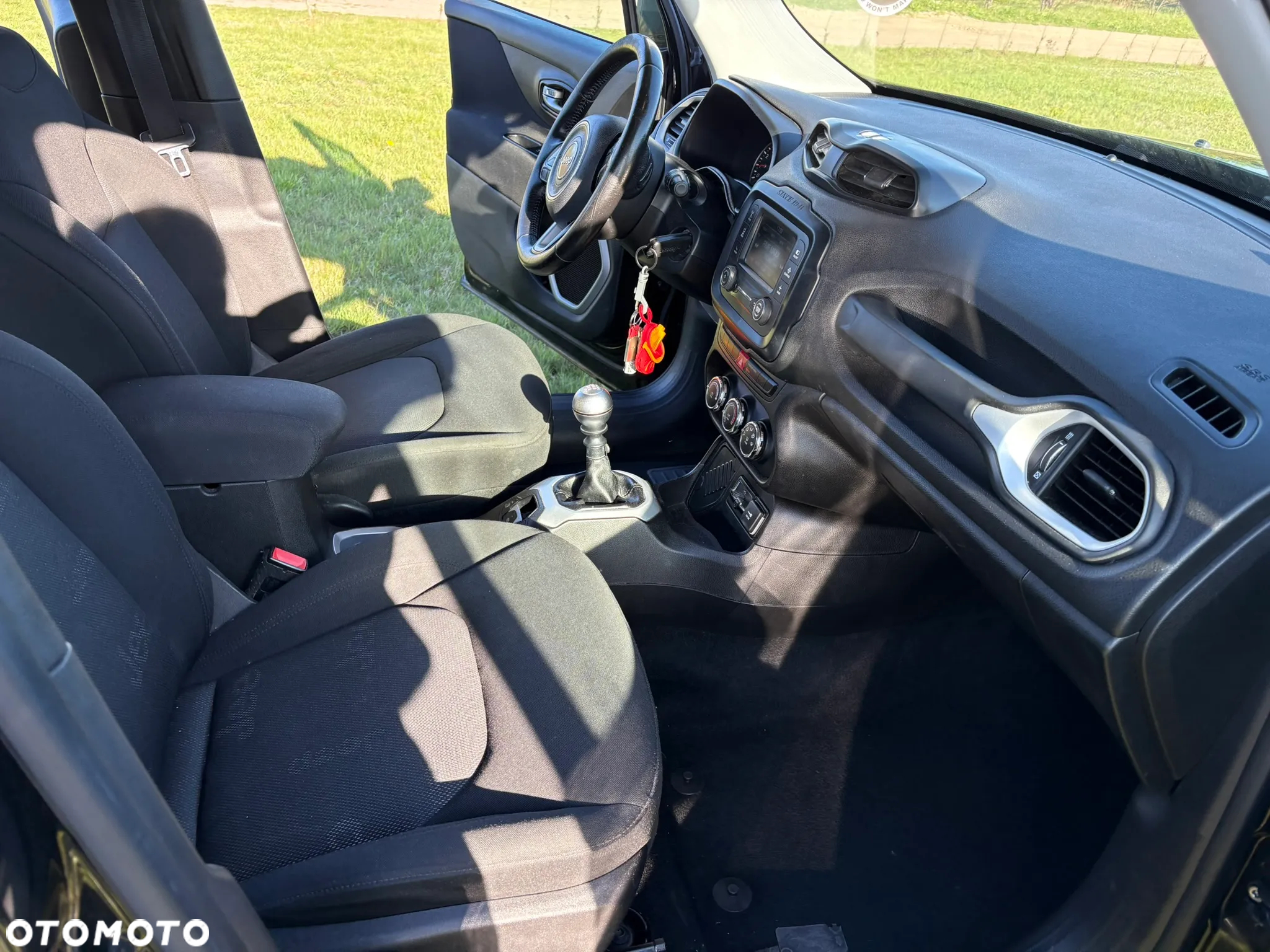 Jeep Renegade 1.4 MultiAir Longitude FWD S&S - 25