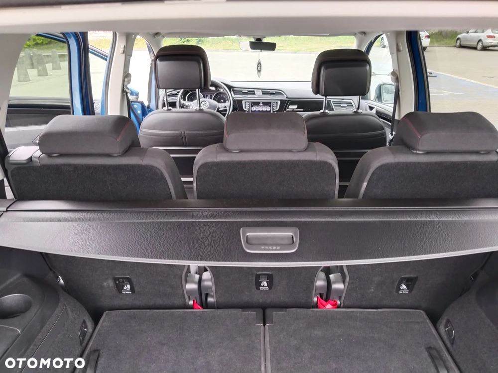Volkswagen Touran 1.6 TDI SCR (BlueMotion Technology) SOUND - 11