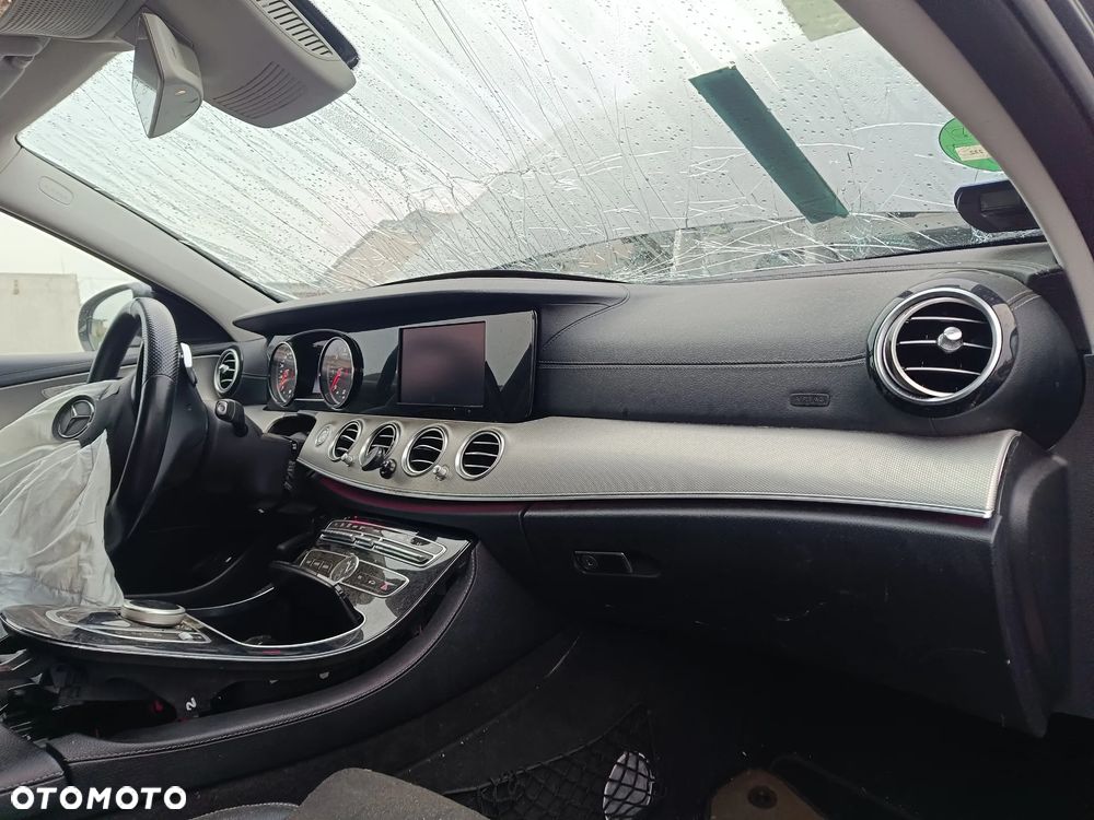 Mercedes-Benz Klasa E 220 d 9G-TRONIC Avantgarde - 7