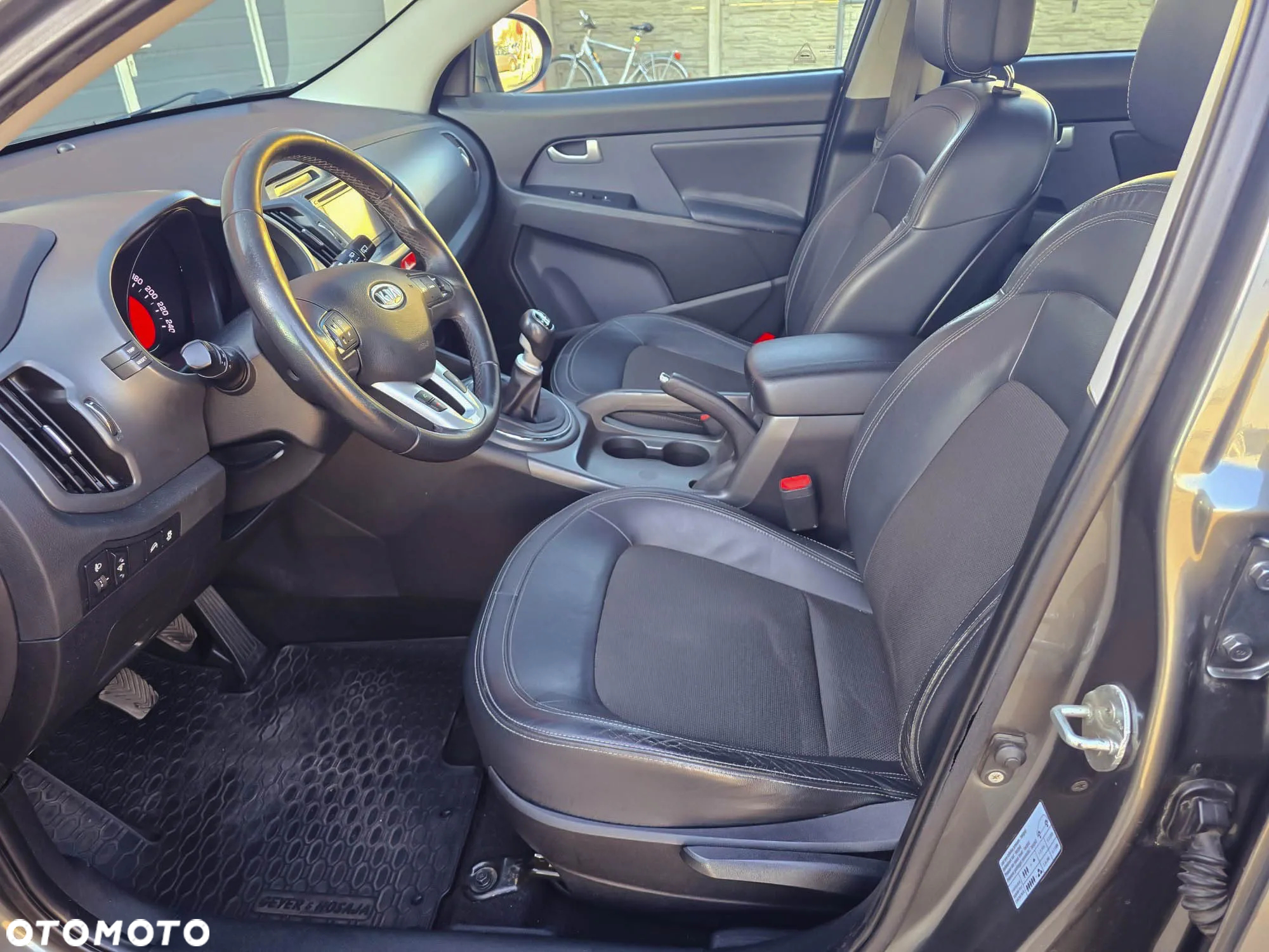 Kia Sportage - 26