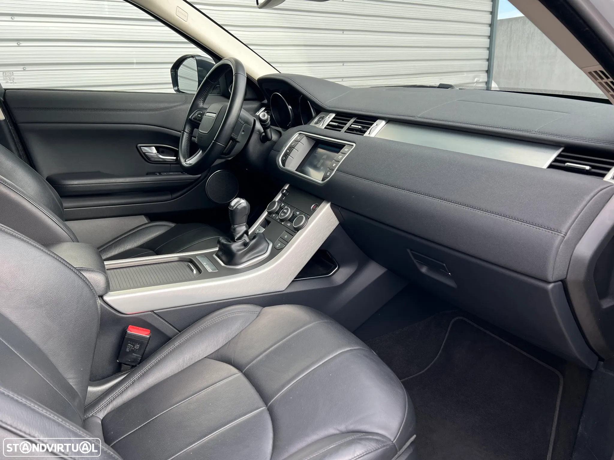 Land Rover Range Rover Evoque 2.0 D150 R-Dynamic S - 16