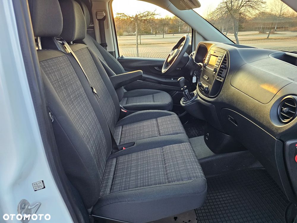 Mercedes-Benz Vito - 11