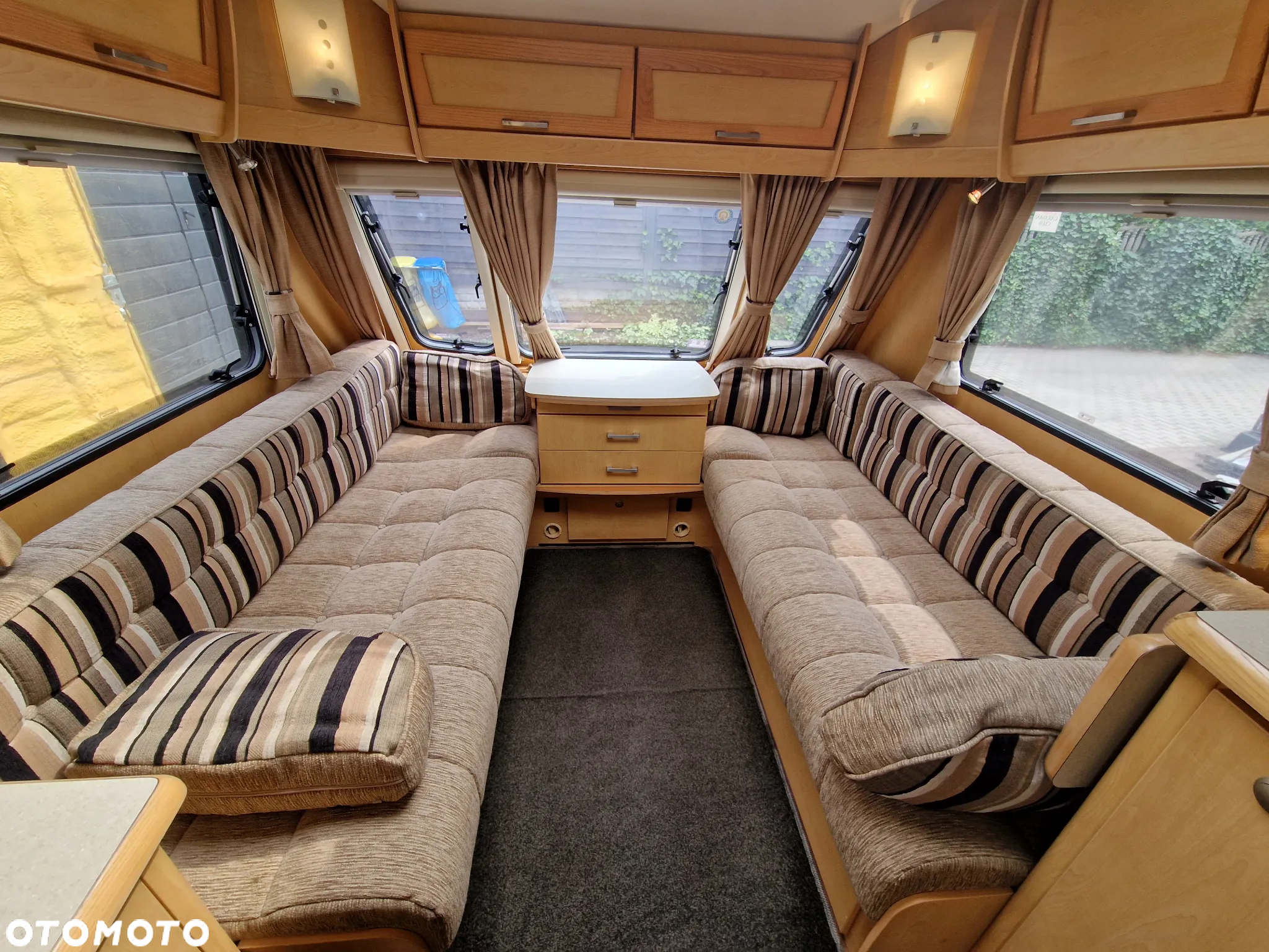 Elddis Xplore 402 - 14
