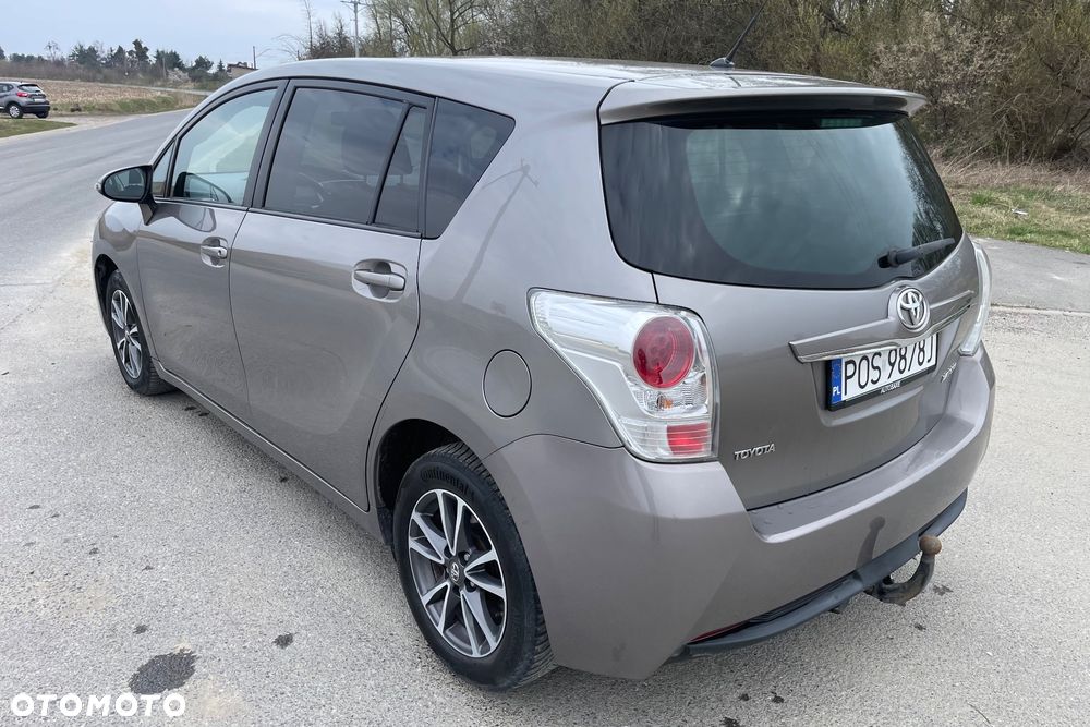 Toyota Verso 1.6 D-4D Premium - 7