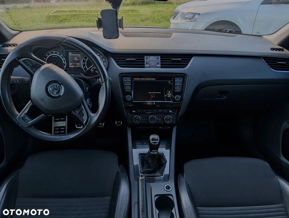 Skoda Octavia - 8
