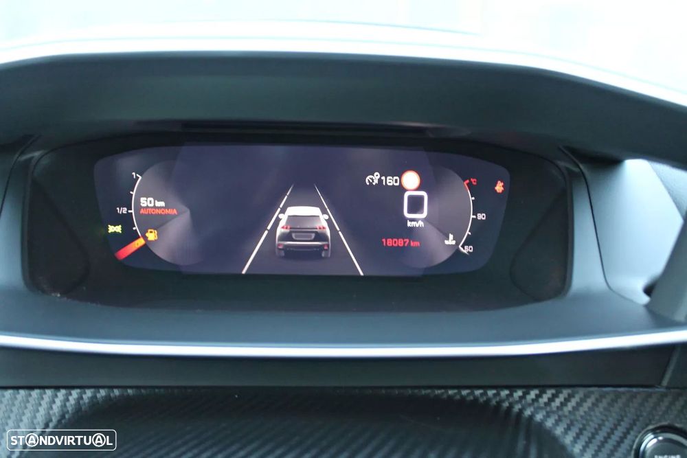 Peugeot 2008 1.5 BlueHDi Allure Pack - 21