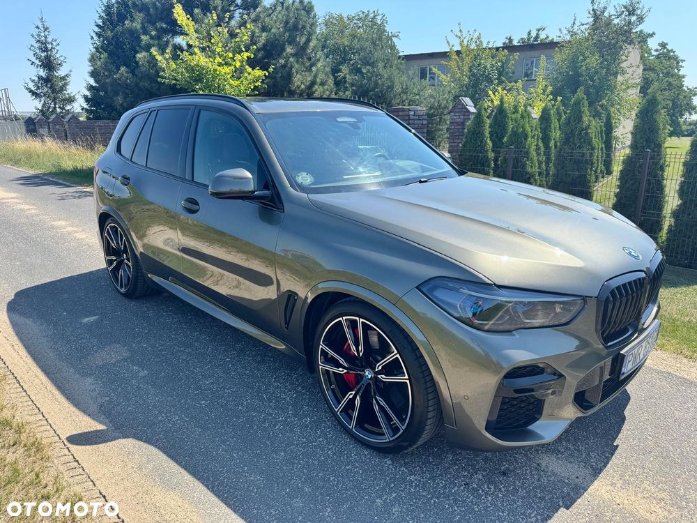 BMW X5 xDrive45e - 1