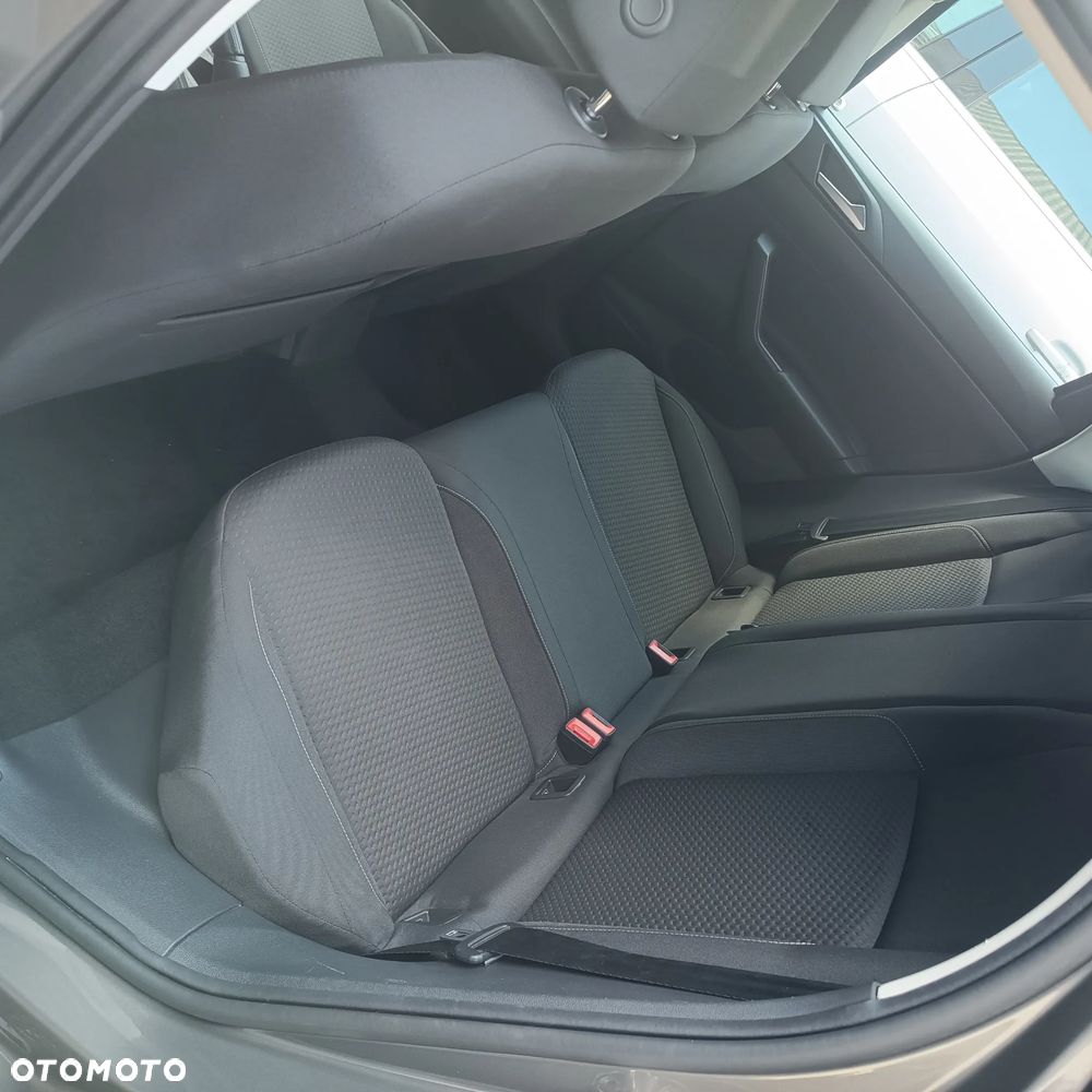 Volkswagen Polo - 24