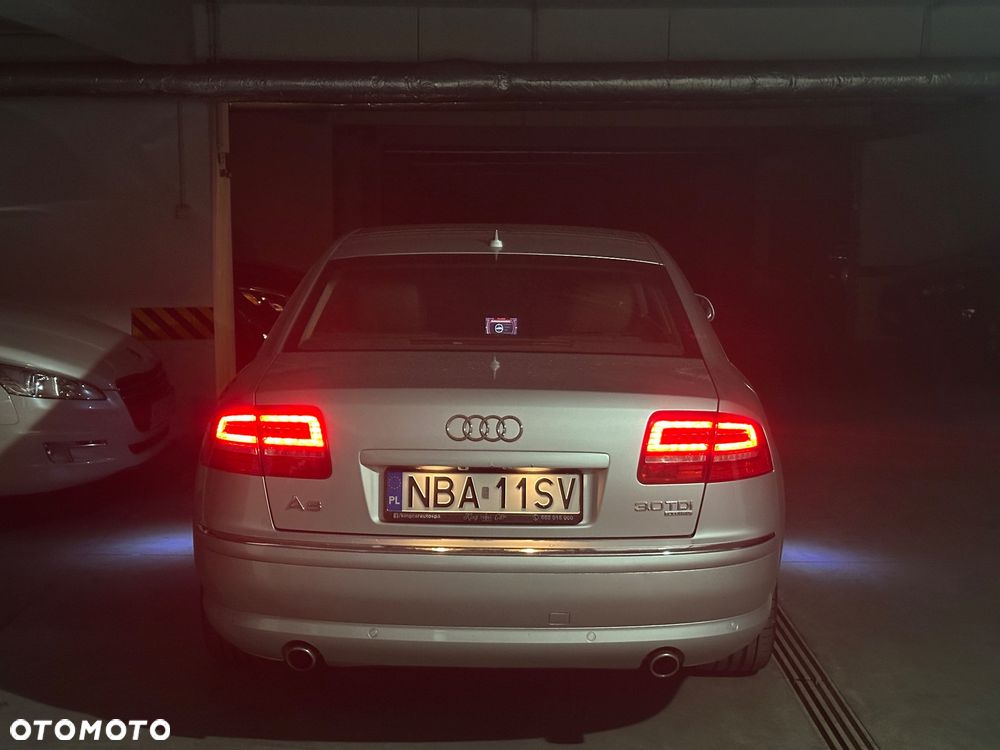 Audi A8 3.0 TDI DPF quattro - 12