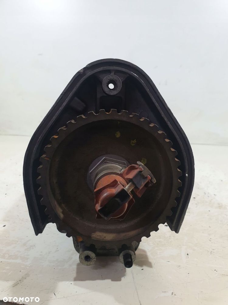 wałek rozrządu pokrywa 9441052506r porsche 944 2.5 b m44/51 - 3
