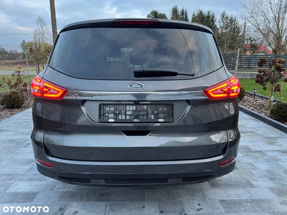 Ford S-Max 2.0 TDCi Titanium - 8