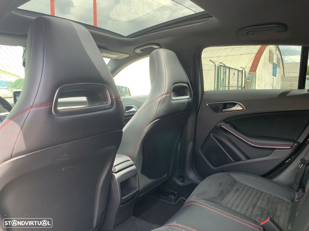Mercedes-Benz CLA 220 d Shooting Brake AMG Line Aut. - 31