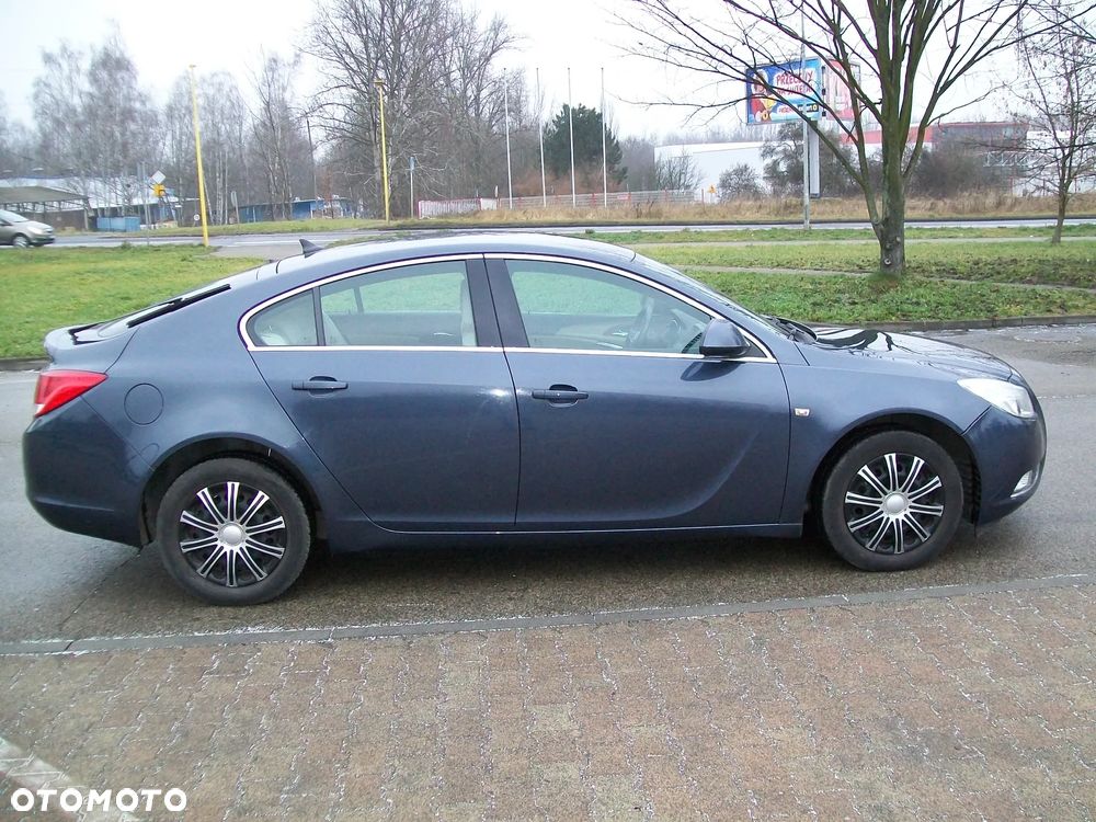 Opel Insignia - 10