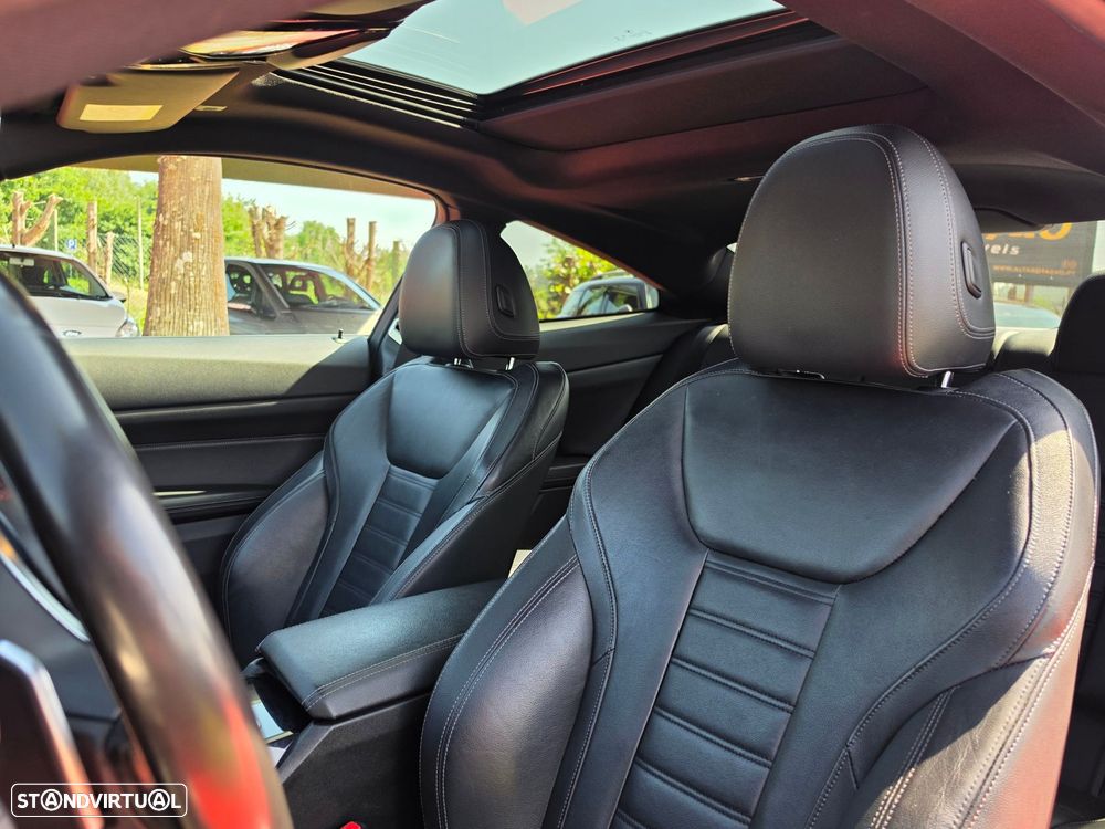 BMW 420 d Desportiva M Auto - 11