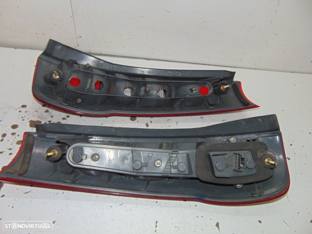 Fiat Punto farolins de tras originais - 4
