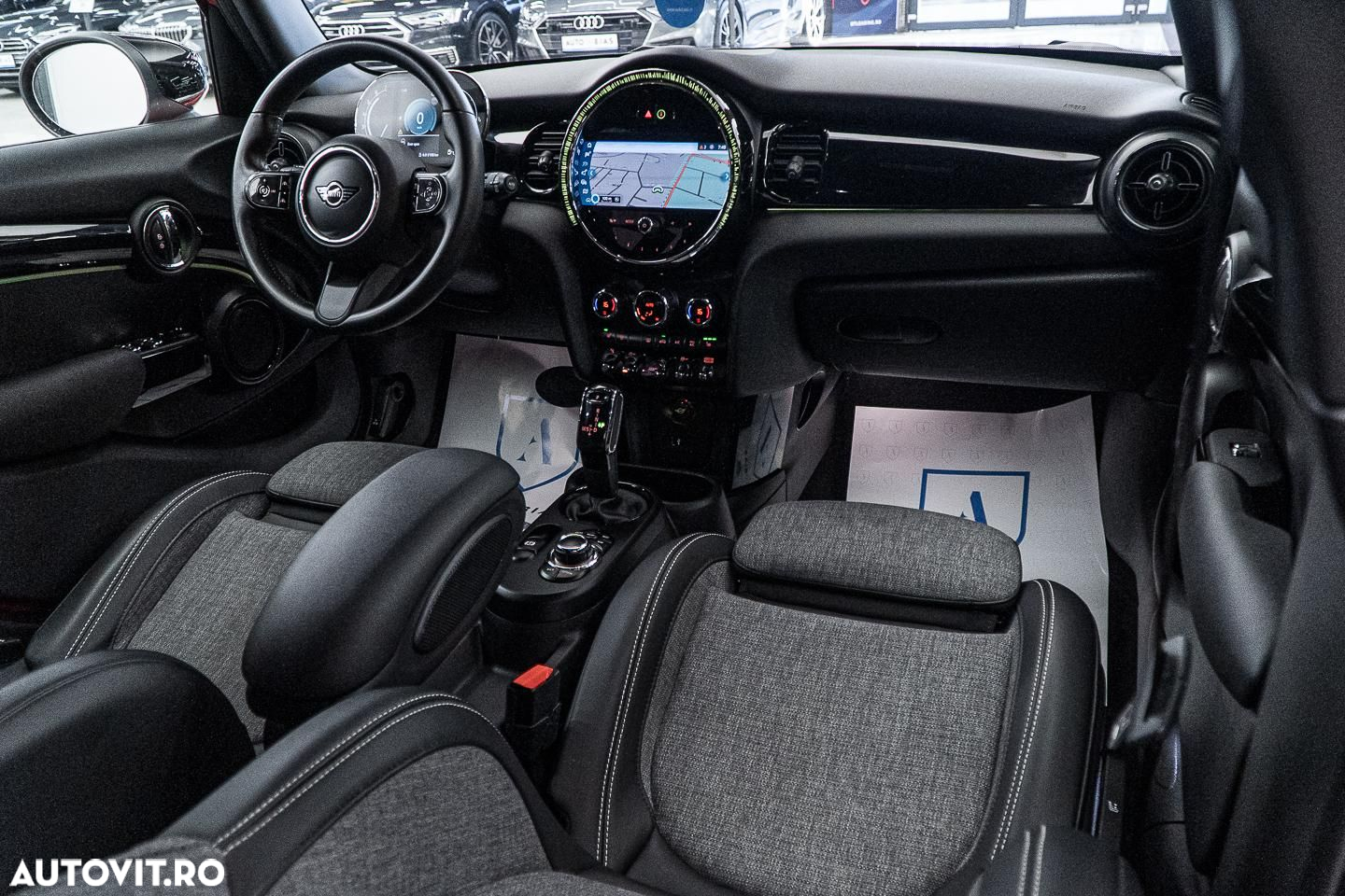 Mini Cooper S Aut. Yours Trim - 3