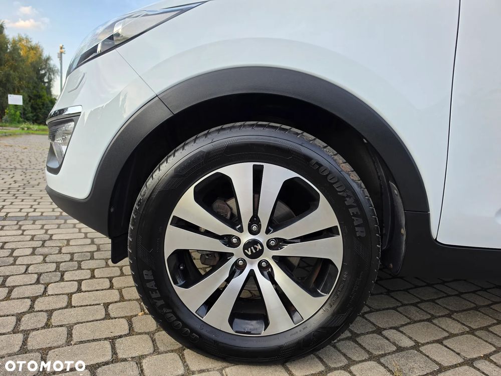 Kia Sportage 2.0 XL 2WD - 19