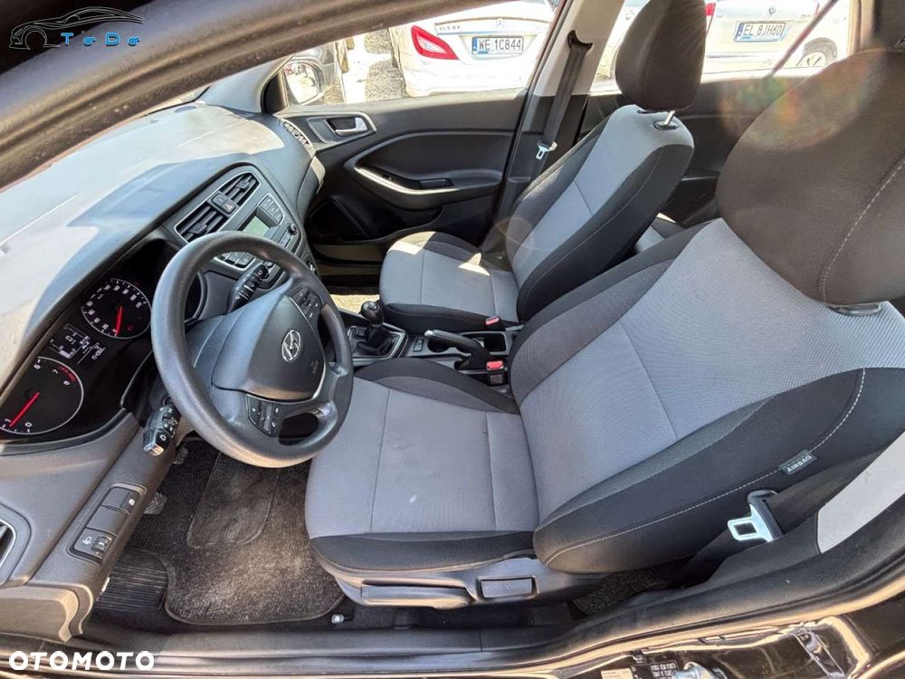 Hyundai i20 1.2 BlueDrive Classic + - 15