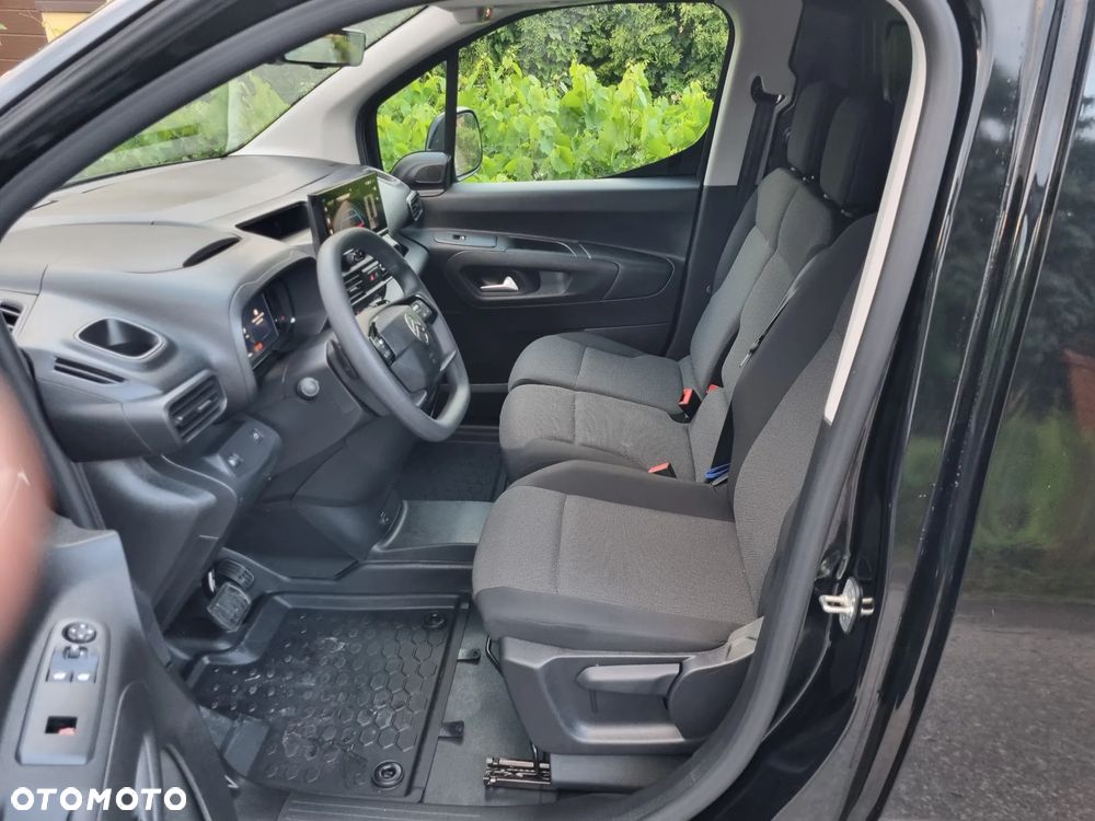 Citroën BERLINGO - 21