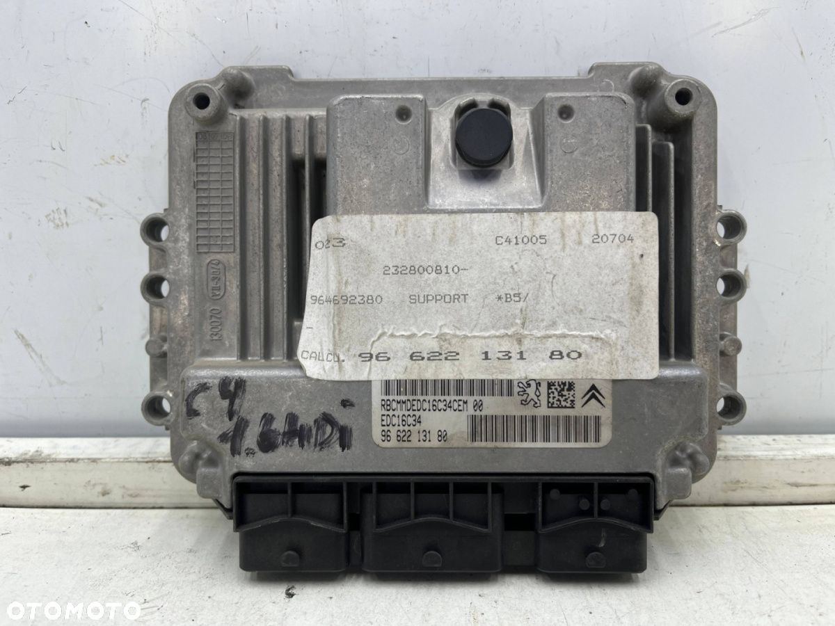 Komputer silnika Citroen C4 I 04-10r. 1.6 HDI diesel sterownik ECU 9662213180 - 1