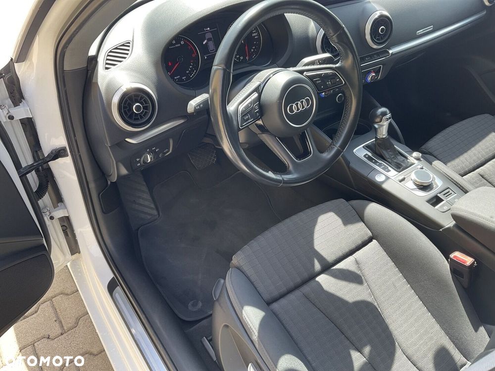 Audi A3 Sportback - 20