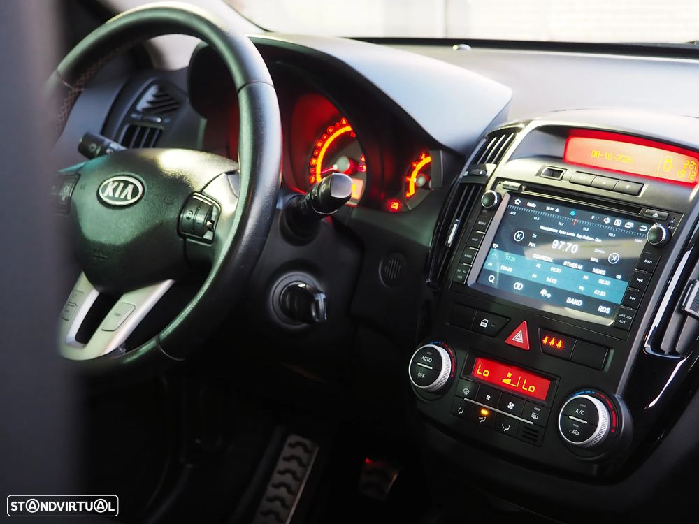 Kia Ceed SW - 13