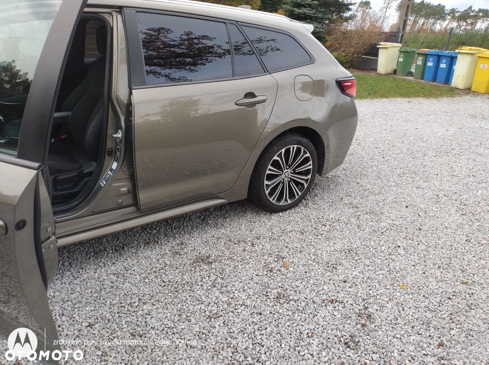 Toyota Corolla 1.8 Hybrid GPF Comfort - 11