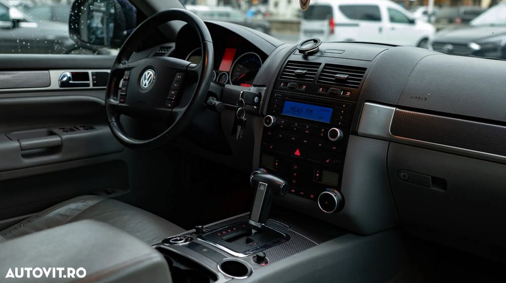 Volkswagen Touareg - 6