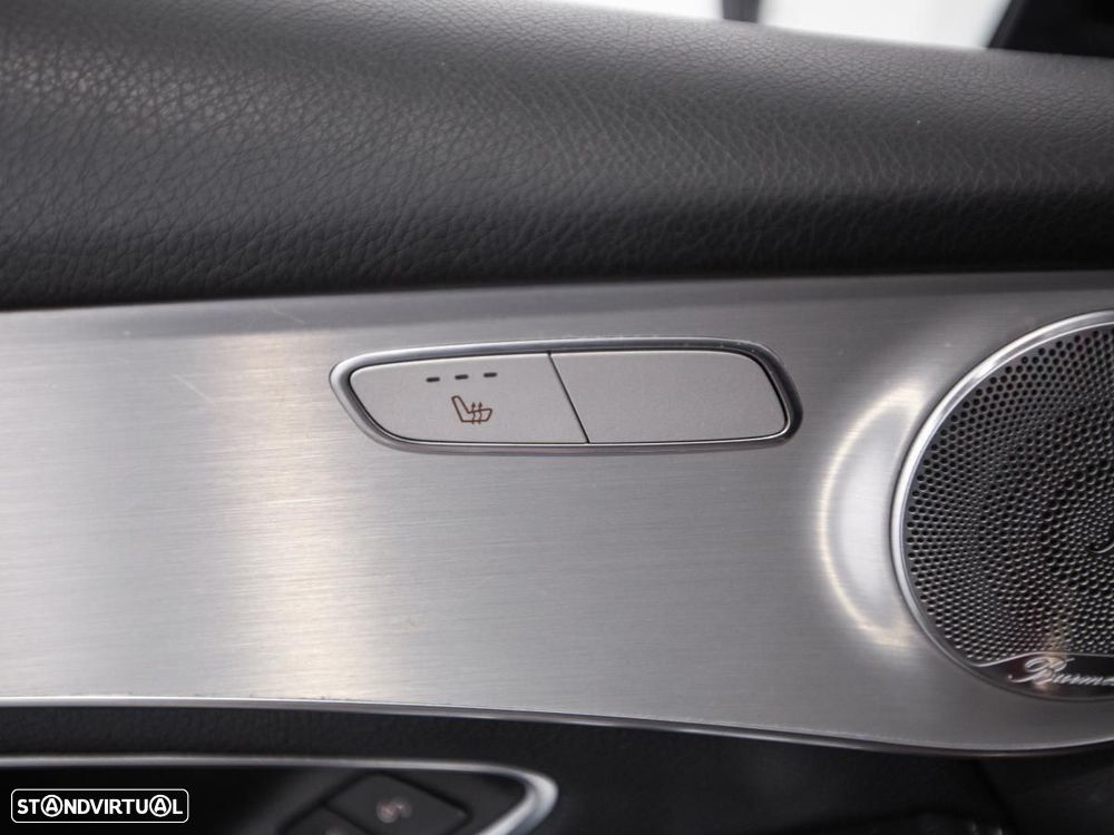 Mercedes-Benz GLC 250 4Matic 9G-TRONIC AMG Line - 19