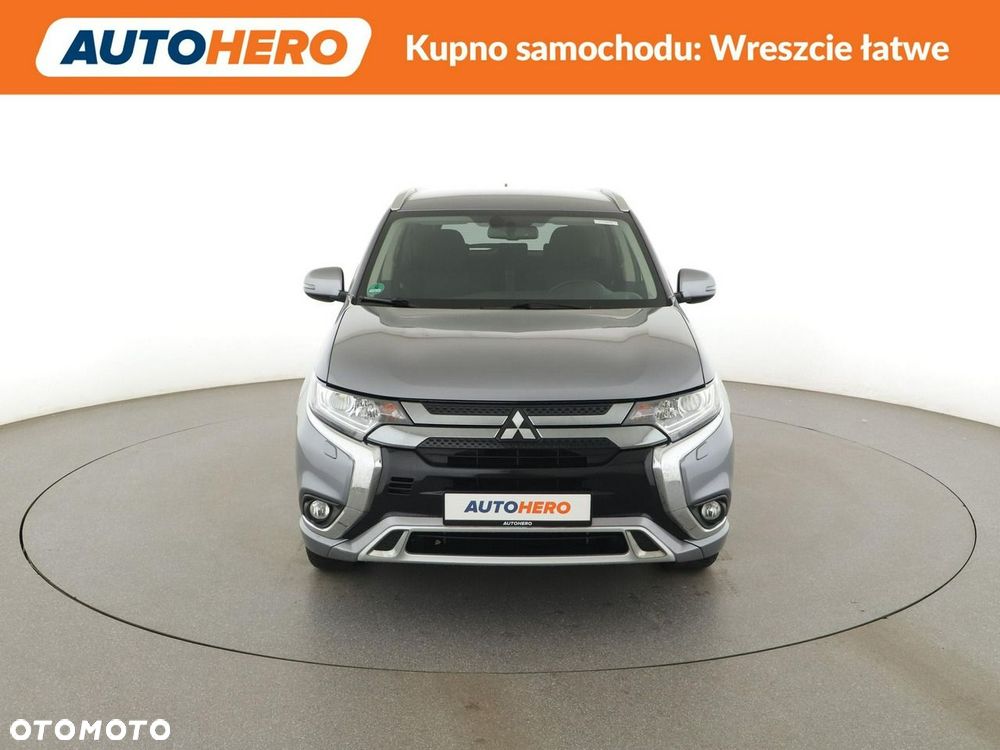 Mitsubishi Outlander 2.4 4WD - 12