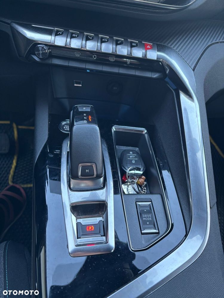 Peugeot 3008 1.5 BlueHDi Allure S&S EAT8 - 5