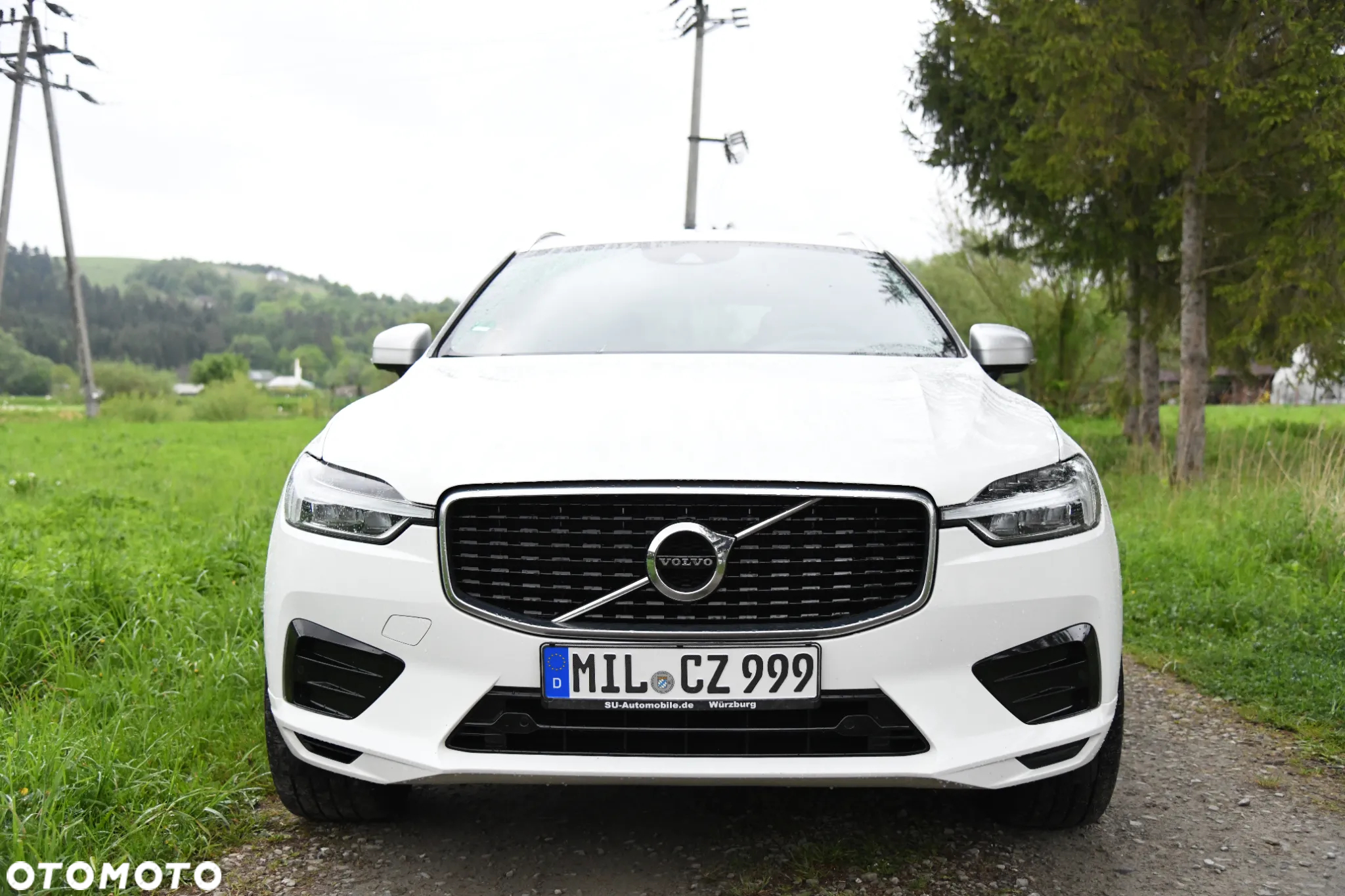 Volvo XC 60 D4 AWD R-Design - 3