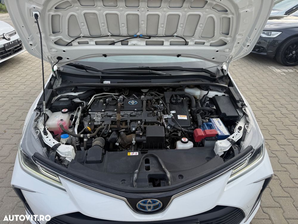 Toyota Corolla 1.8 HSD Business - 7