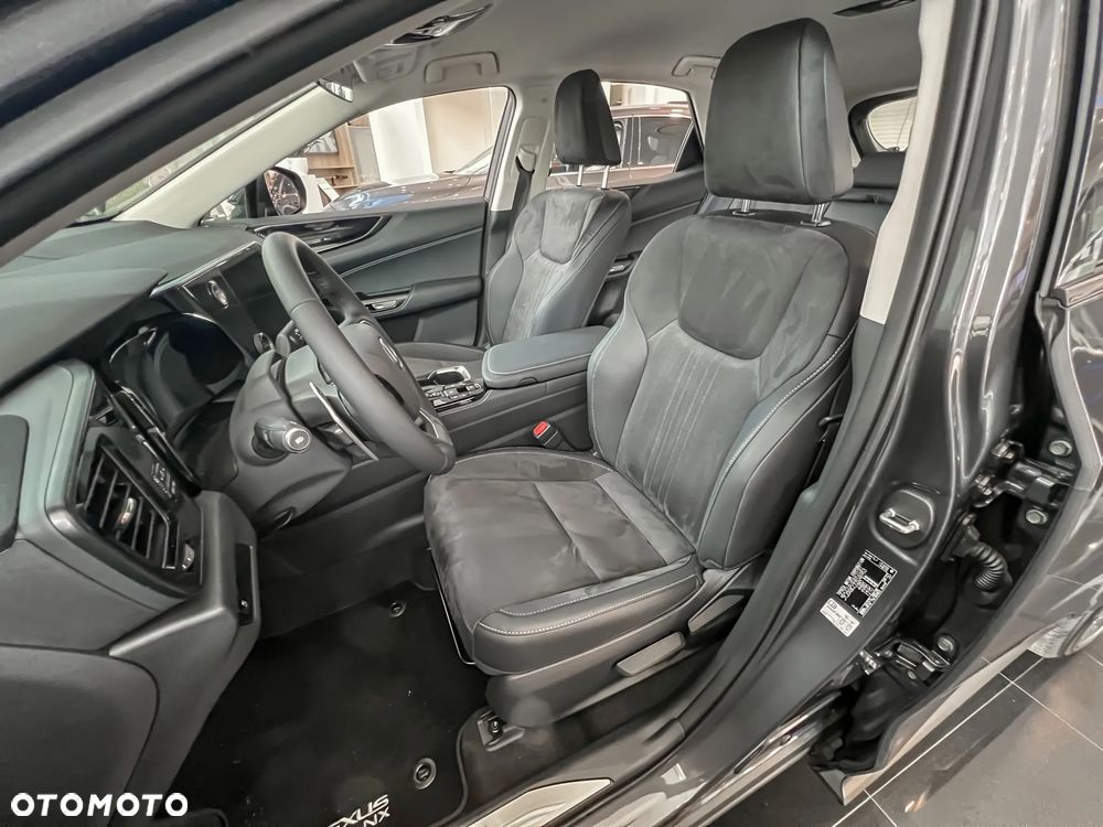 Lexus NX 350h Elegance 2WD - 12