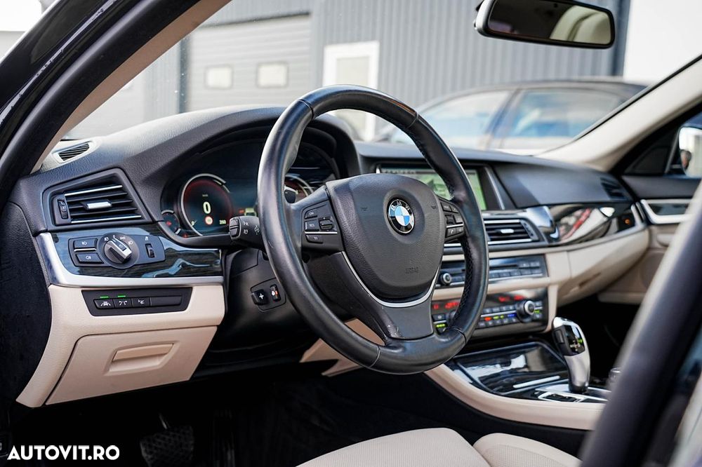 BMW Seria 5 520d xDrive - 20