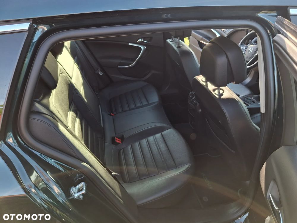 Opel Insignia - 8