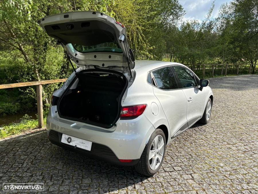 Renault Clio 1.5 dCi Dynamique S - 15