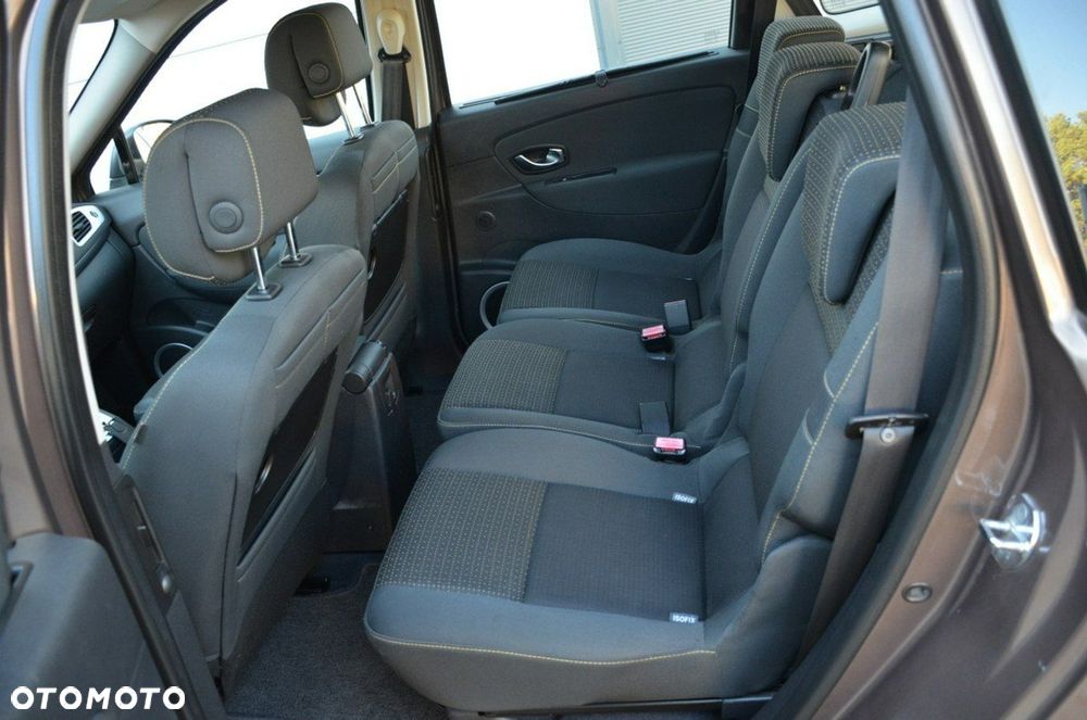 Renault Grand Scenic - 26