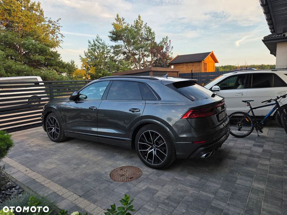 Audi SQ8 - 11