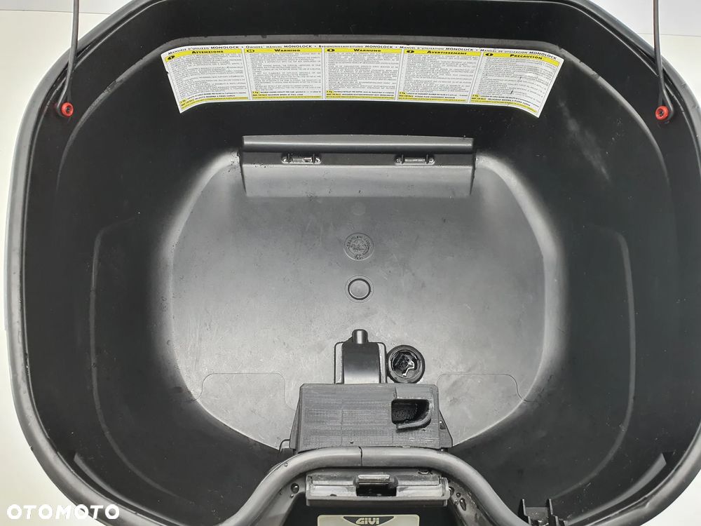 Kufer Centralny Givi Blade Suzuki Yamaha Honda Kawasaki Skuter bmw Ducati - 22
