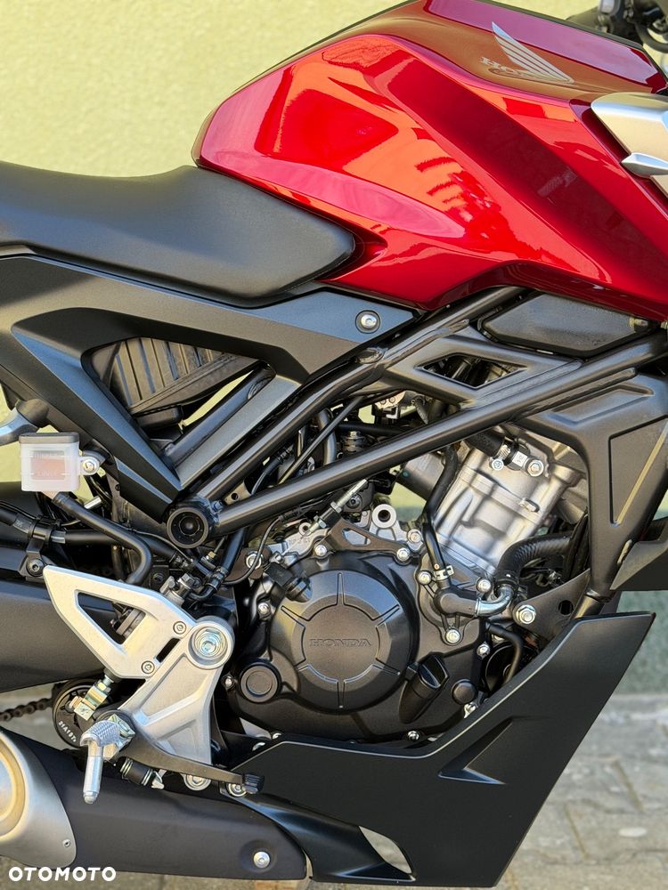 Honda CB - 9